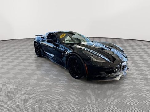Used 2019 Chevrolet Corvette Grand Sport image 2