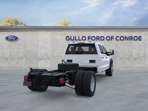 New 2026 Ford F550 4x4 Crew Cab image 8
