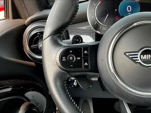Used 2023 MINI Cooper S w/ Driver Assistance Package FWD image 10