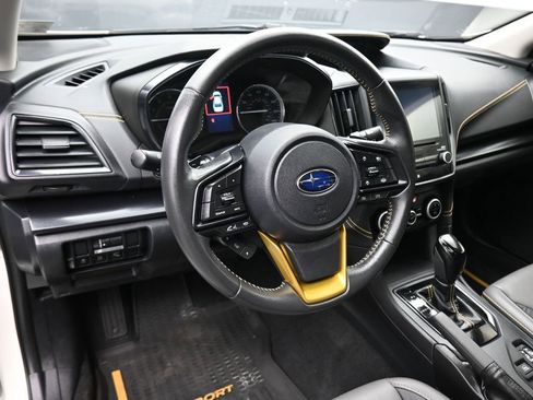 Used 2022 Subaru Crosstrek 2.5i Sport w/ Moonroof Package image 14