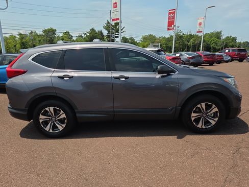 Used 2019 Honda CR-V LX image 2