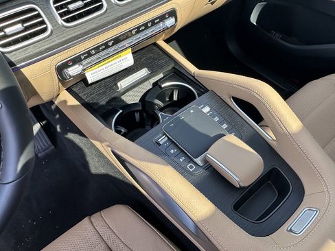 New 2026 Mercedes-Benz GLE 450 4MATIC image 32