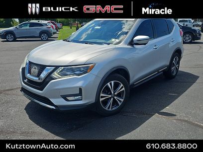 Used 2017 Nissan Rogue SL w/ SL Premium Package