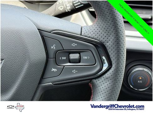 New 2026 Chevrolet Trax RS w/ Sunroof Package FWD image 14