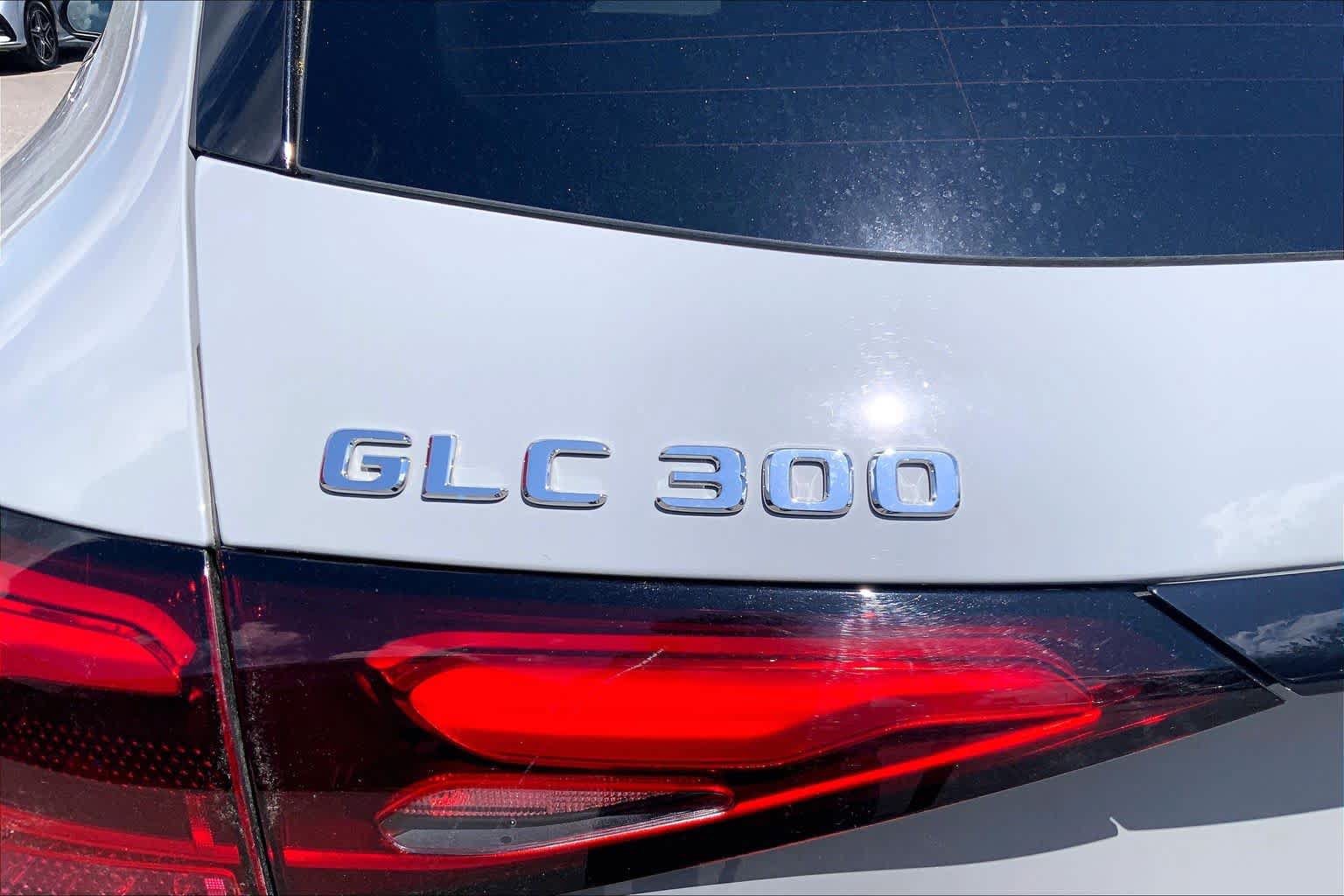 Certified 2026 Mercedes-Benz GLC 300 4MATIC image 32