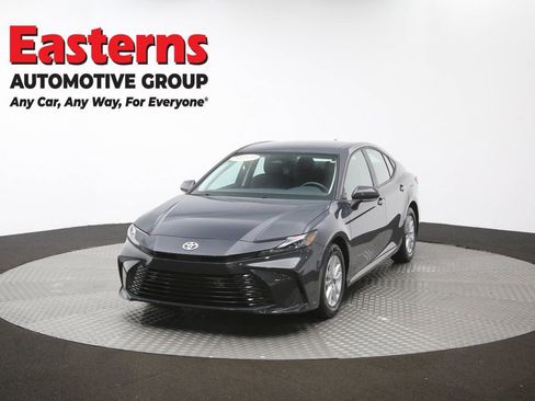 Used 2025 Toyota Camry LE FWD image 51