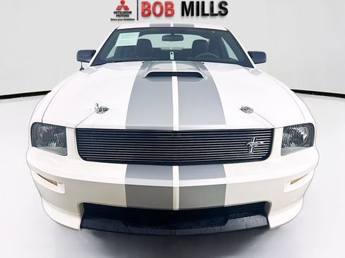 Used 2007 Ford Mustang GT Premium RWD image 2