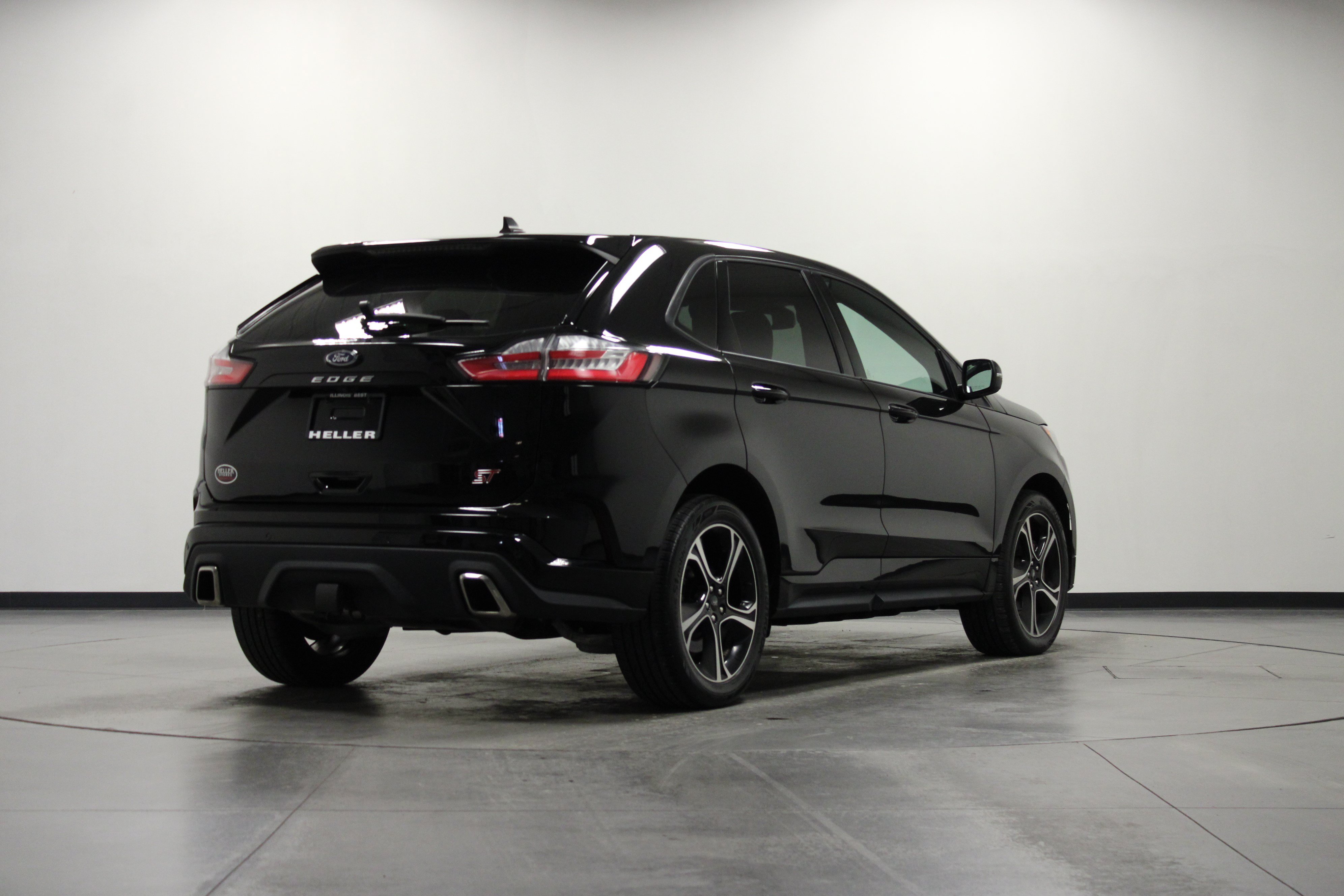 Used 2023 Ford Edge ST AWD/4WD image 4