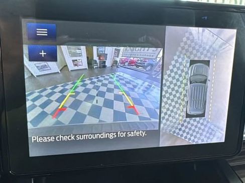 Used 2020 Ford Explorer Limited image 21