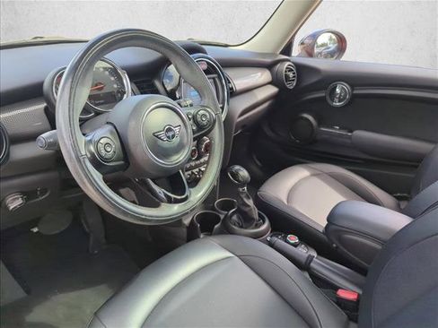 Used 2019 MINI Cooper 2-Door Hardtop w/ Storage Package image 5