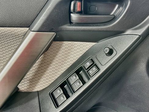 Used 2018 Subaru Forester 2.5i Premium AWD/4WD image 21