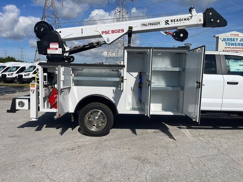 New 2026 Ford F550 4x4 SuperCab Super Duty image 7