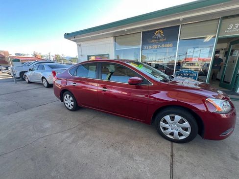 Used 2015 Nissan Sentra SV FWD image 19