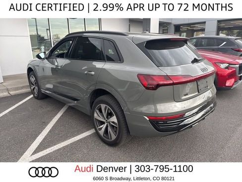 Used 2024 Audi Q8 e-tron Premium Plus AWD/4WD image 4