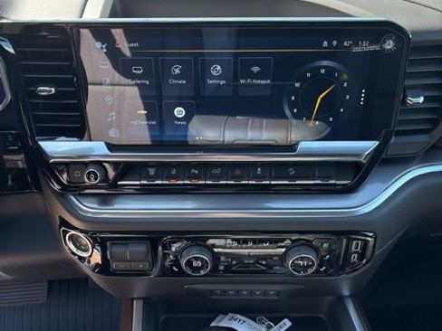 New 2026 Chevrolet Silverado 3500 High Country w/ High Country Premium Package AWD/4WD image 18