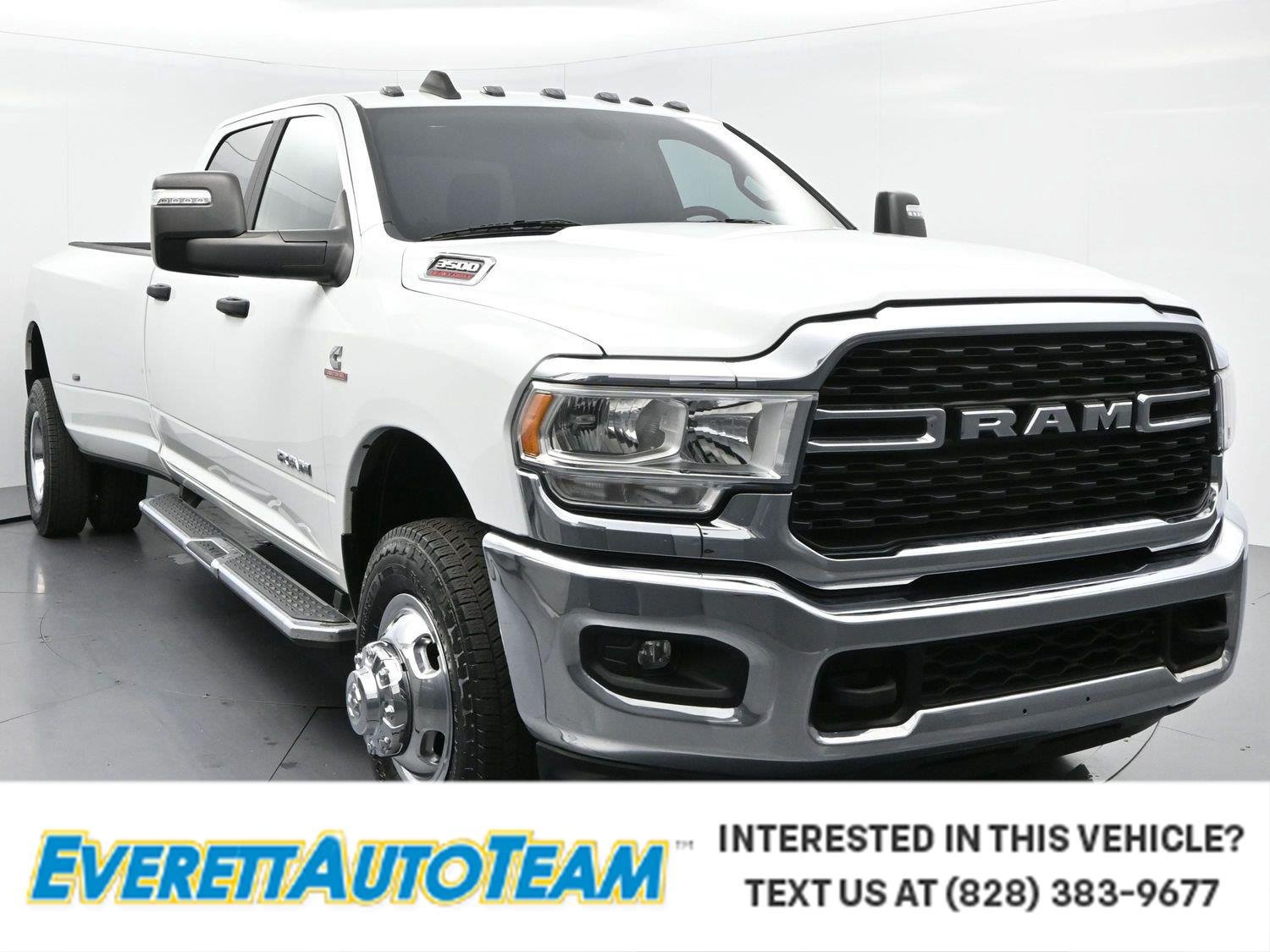 Used 2024 RAM 3500 Big Horn AWD/4WD image 1