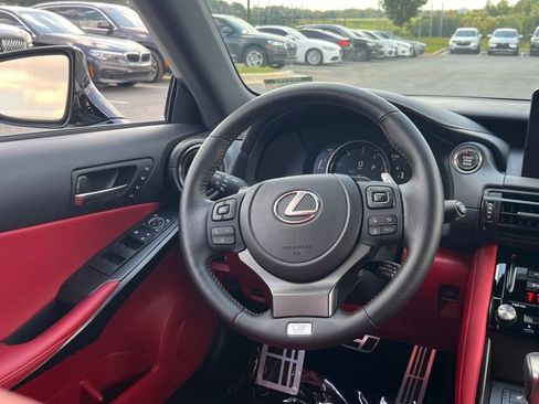 Used 2025 Lexus IS 350 F Sport RWD image 18