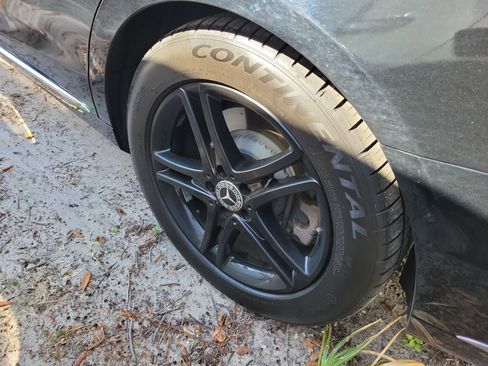 Used 2016 Mercedes-Benz S 550 4MATIC Sedan image 5