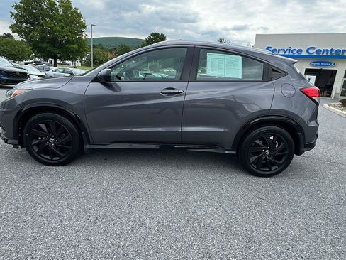 Used 2019 Honda HR-V Sport image 7