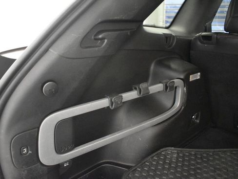 Certified 2016 Jeep Cherokee Trailhawk w/ Comfort/Convenience Group image 27