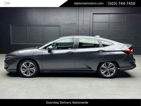 Used 2018 Honda Clarity Touring image 3