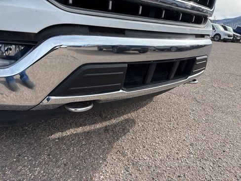 Used 2023 Ford F150 Lariat w/ Trailer Tow Package image 9