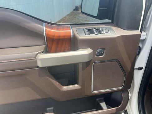 Used 2017 Ford F150 King Ranch w/ Equipment Group 601A Luxury AWD/4WD image 16