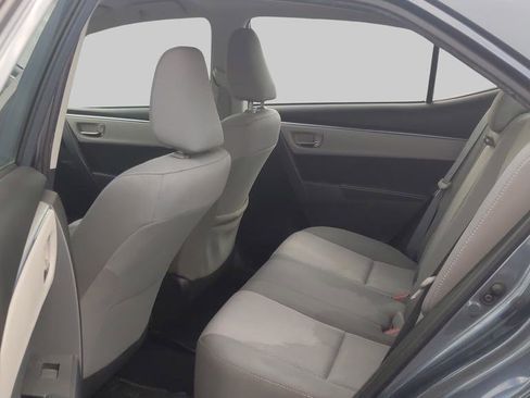 Used 2015 Toyota Corolla LE image 30