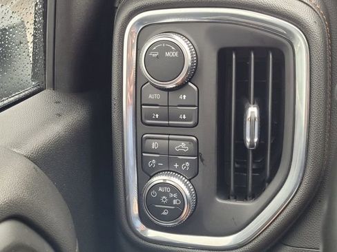 Used 2023 GMC Sierra 2500 AT4 w/ AT4 Premium Plus Package AWD/4WD image 21
