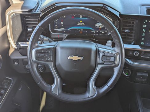 Used 2023 Chevrolet Silverado 1500 LTZ image 19