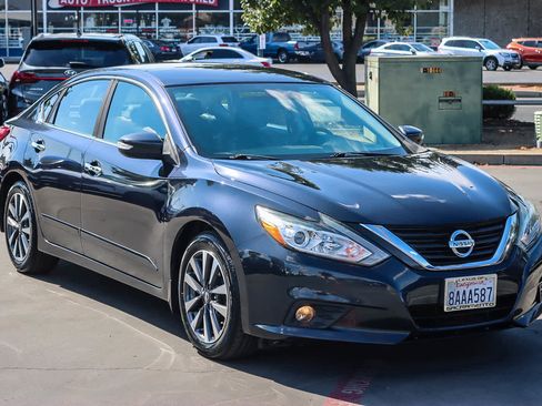 Used 2016 Nissan Altima 2.5 SL image 5