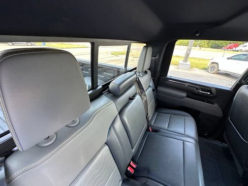 Used 2026 Chevrolet Silverado 2500 ZR2 AWD/4WD image 27
