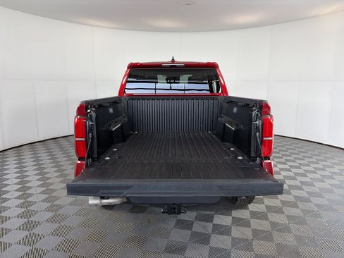 Used 2024 Toyota Tacoma TRD Off-Road image 14