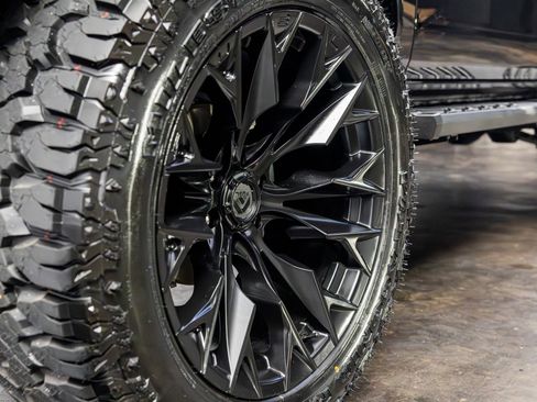 Used 2025 Ford Bronco Big Bend AWD/4WD image 12