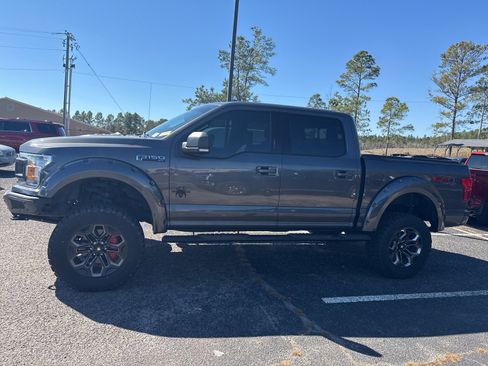 Used 2019 Ford F150 XLT w/ Equipment Group 302A Luxury image 4