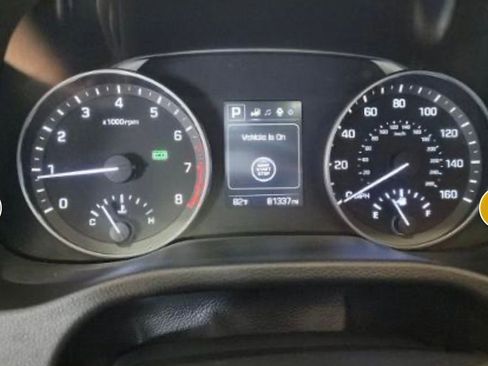 Used 2018 Hyundai Elantra Value Edition w/ Cargo Package image 4