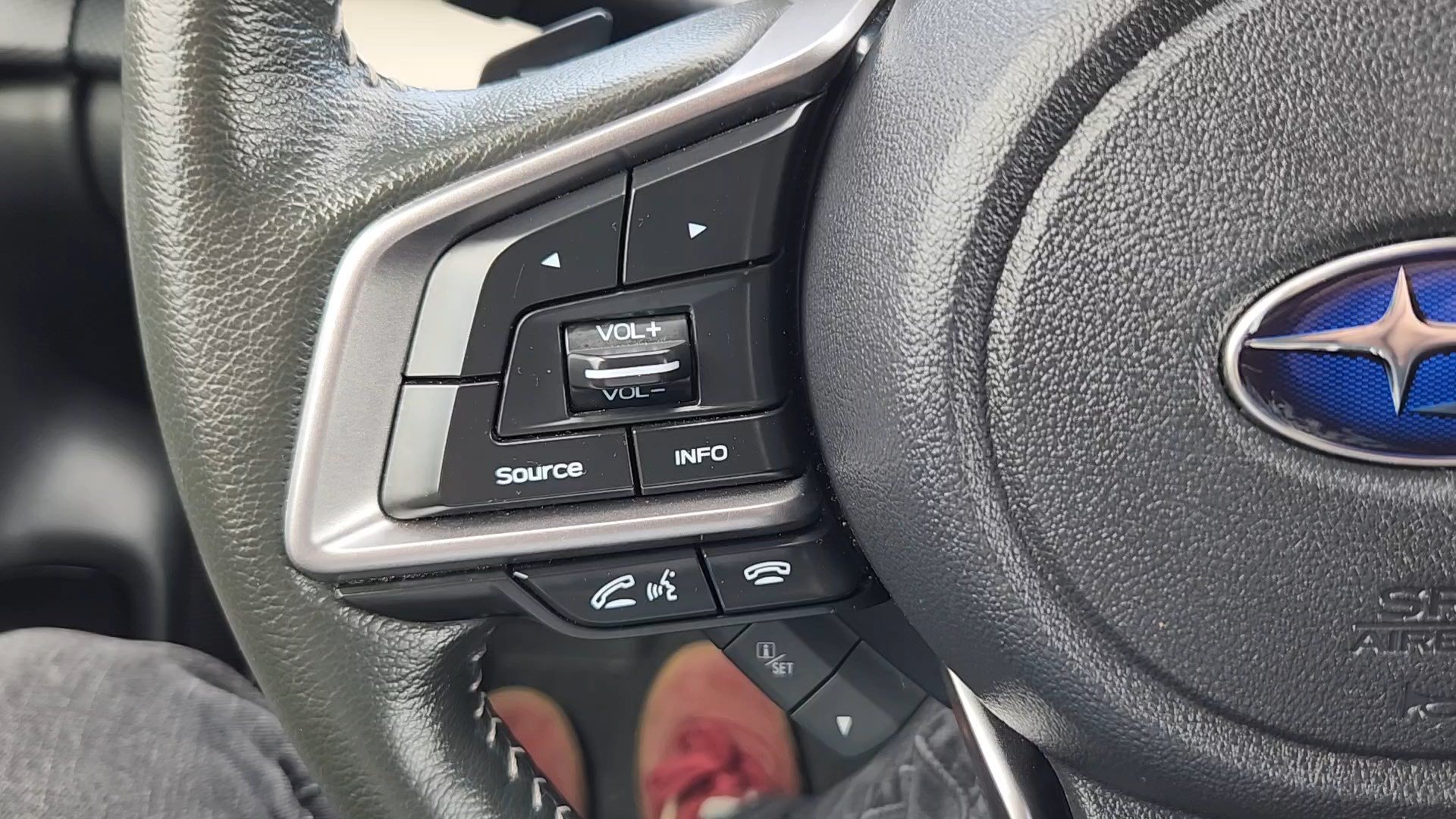 Used 2024 Subaru Forester Limited AWD/4WD image 13
