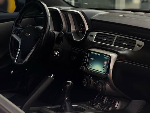 Used 2013 Chevrolet Camaro SS image 13