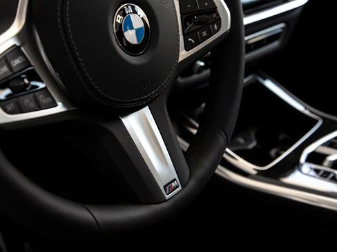 Used 2026 BMW X5 xDrive40i image 18