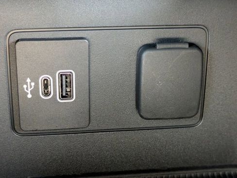 New 2026 Ford Explorer ST-Line w/ ST-Line Street Pack image 21