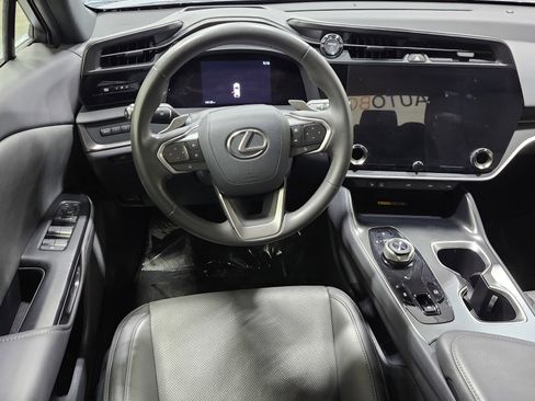 Used 2023 Lexus RZ 450e Premium w/ Technology Package image 30