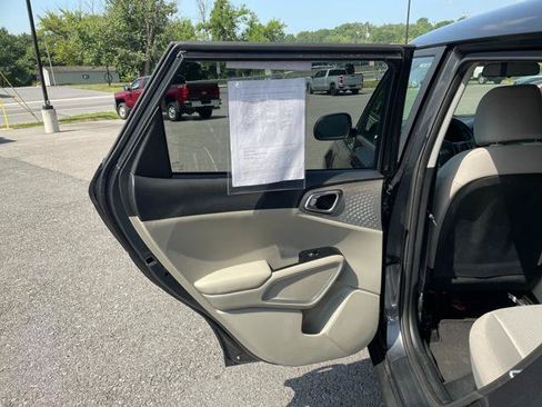 Used 2020 Kia Soul LX FWD image 22