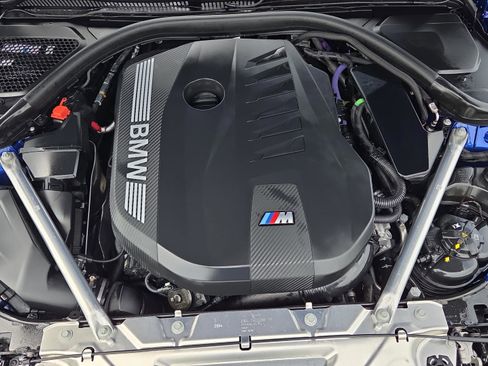 Certified 2025 BMW M440i Coupe image 17