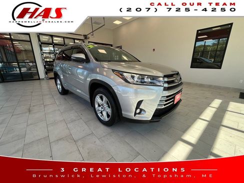 Used 2019 Toyota Highlander Limited AWD/4WD image 8