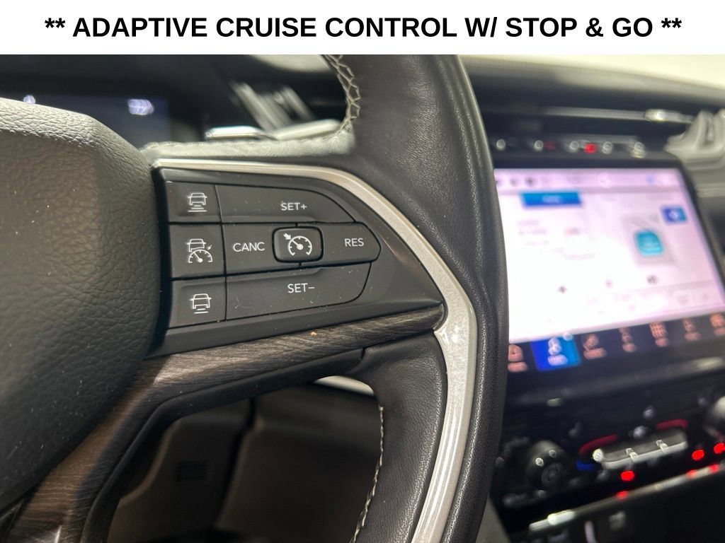 Used 2022 Jeep Grand Cherokee L Limited AWD/4WD image 14
