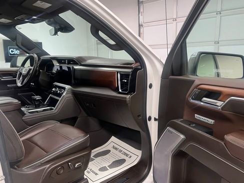 Used 2023 GMC Sierra 1500 Denali w/ Denali Reserve Package image 57