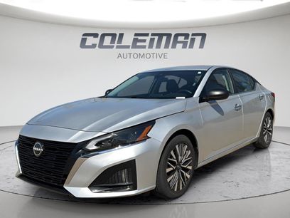 Used 2024 Nissan Altima 2.5 SV