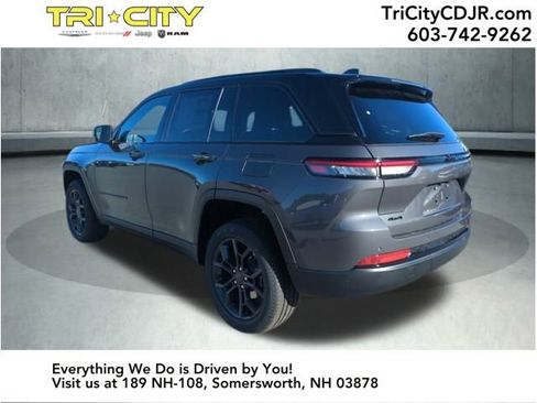 New 2025 Jeep Grand Cherokee Limited image 3