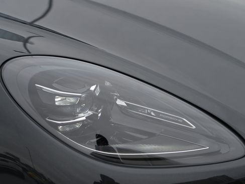 New 2026 Porsche Macan S AWD/4WD image 12