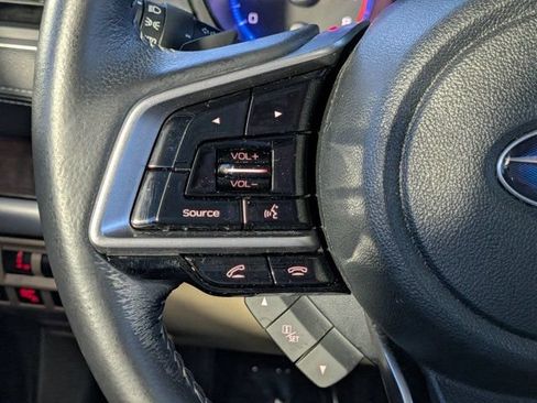 Used 2018 Subaru Outback 2.5i Limited AWD/4WD image 27